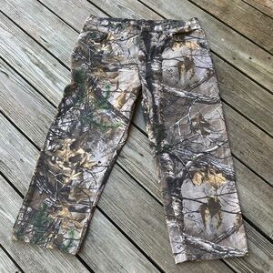 Wrangler Pro Gear camouflage jean- style pants 38” X 25”